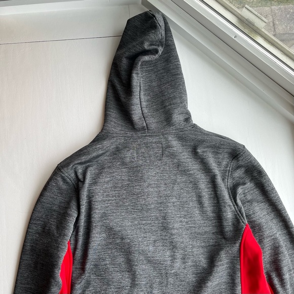 Ohio State Polyester Hoodie - Picture 6 of 13